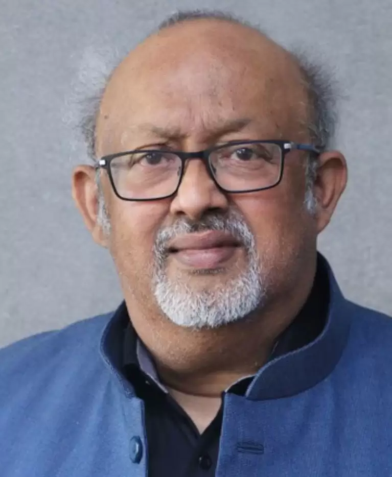 Dr. Prasad Modak